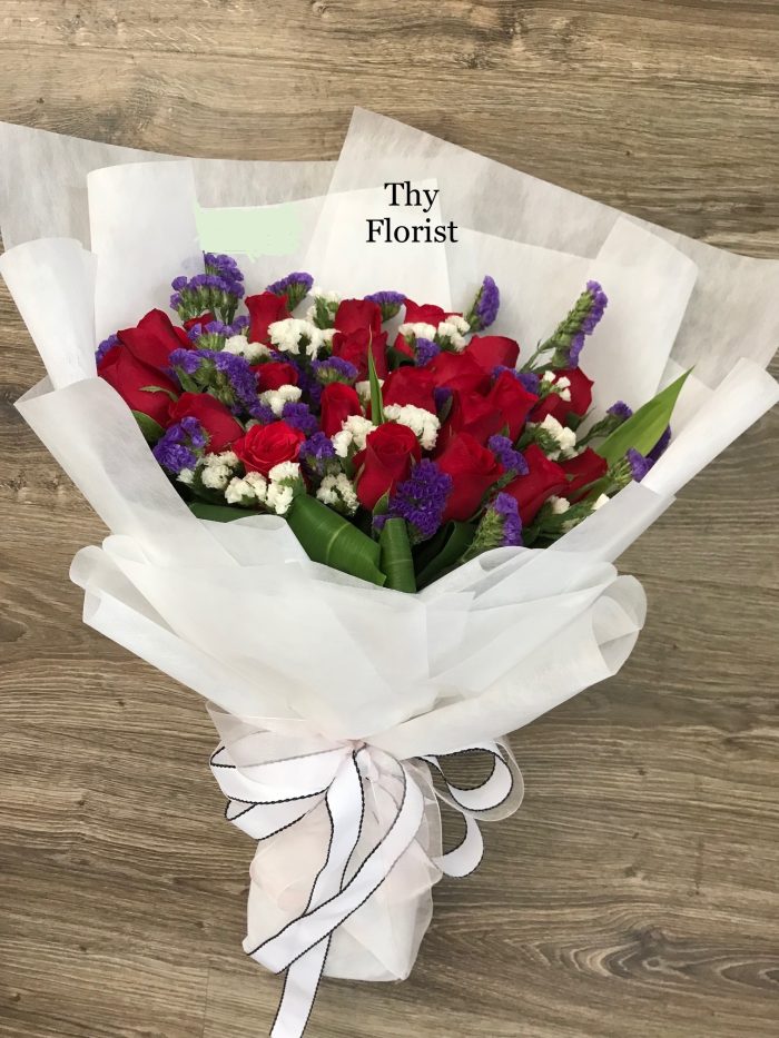 Hand Bouquet ‘Chamila’