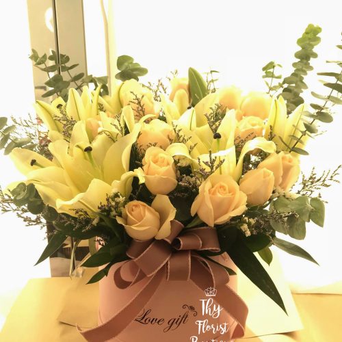 Box Bouquet ‘Pearl’