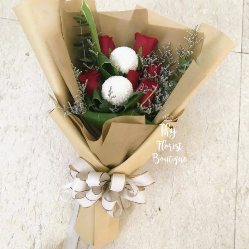 Hand Bouquet ‘Poppy’