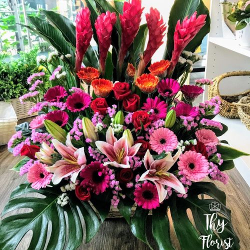 Basket flowers (large arrangement)