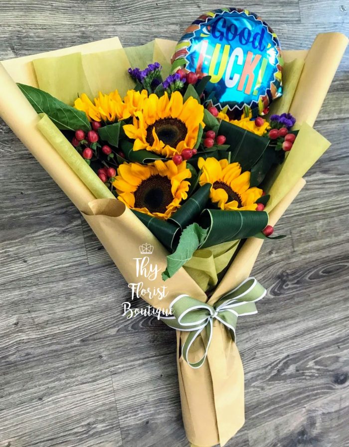 Hand Bouquet ‘Emery’