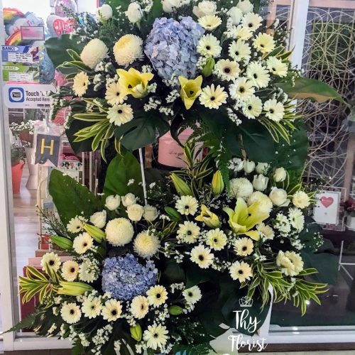 Condolences Flower ‘Ariana’