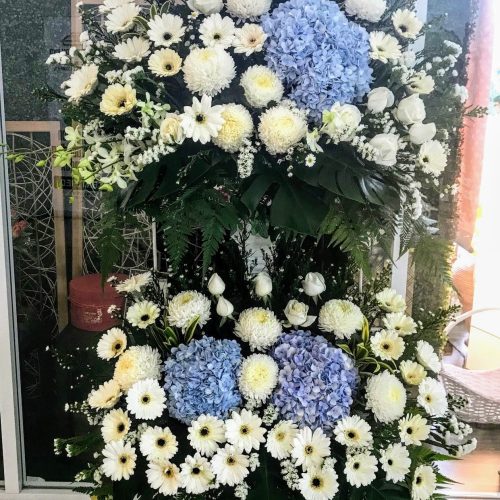 Condolences Flower ‘Genesis’