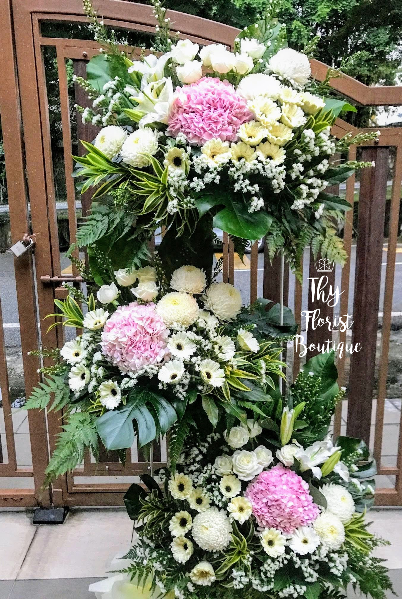 Condolences flower ‘Savannah’