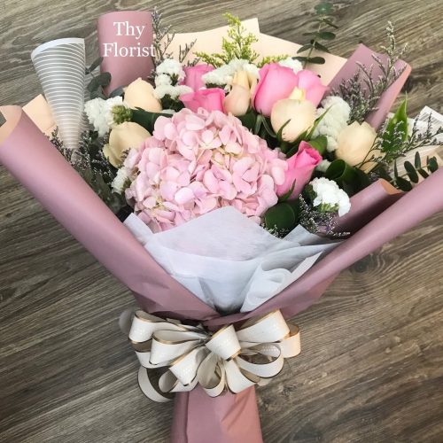 Hand Bouquet ‘Victory’