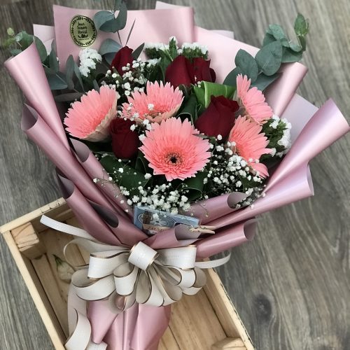 Hand Bouquet ‘Charlotte’