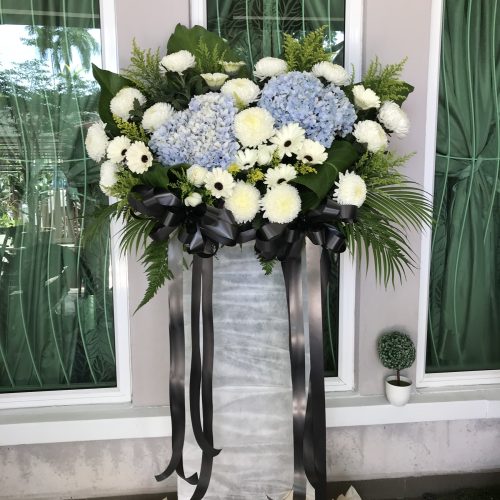 Condolences flower ‘Holly’