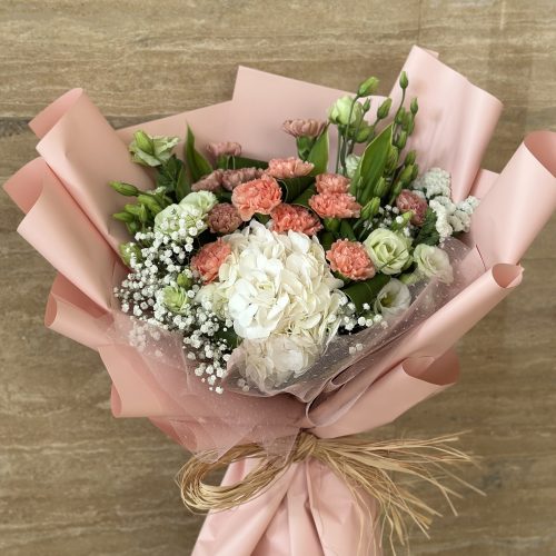 Hand Bouquet ‘Nora’