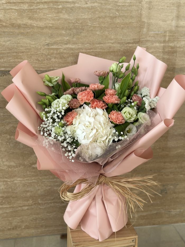 Hand Bouquet ‘Nora’