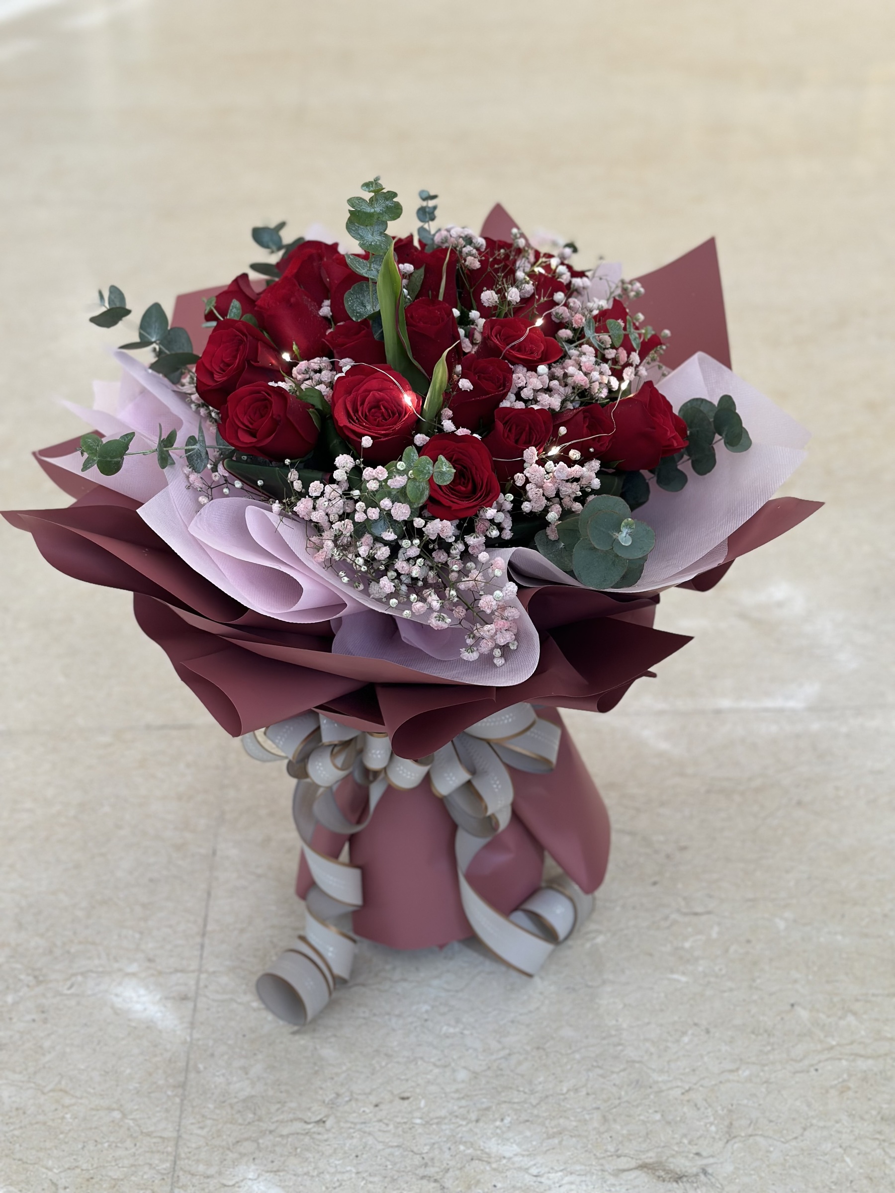 Hand Bouquet 'Dove'