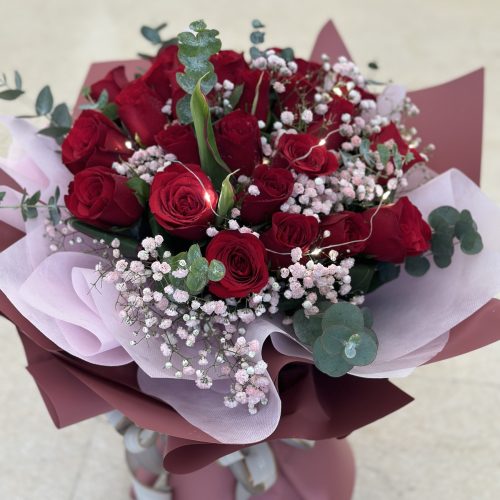 Hand Bouquet 24s roses ‘Penelope’